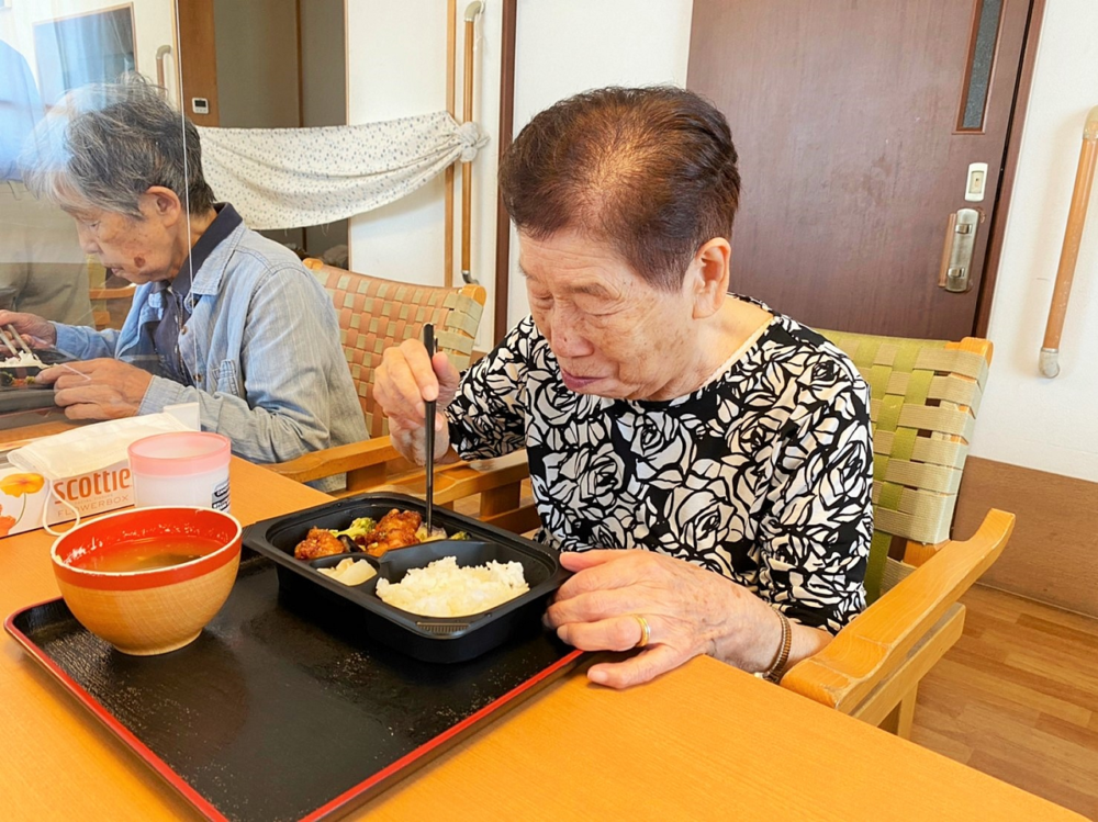 静岡市清水区グループホーム_8月お楽しみ食