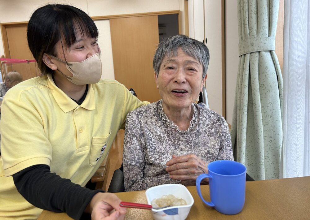 城北グループホーム  イベント食「わらび餅」