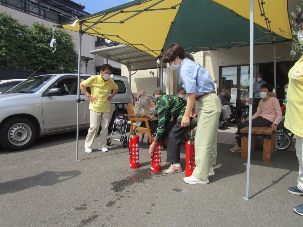 静岡市葵区グループホーム_グループホームと合同で防災訓練を行いました