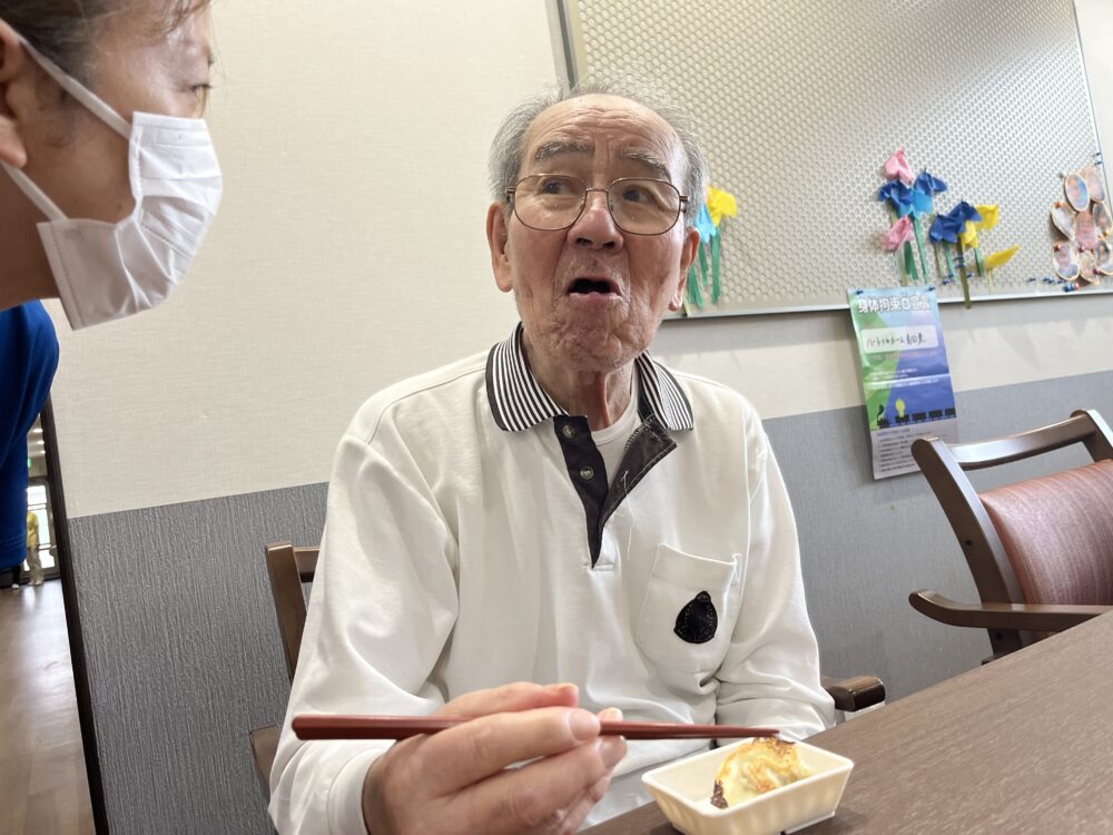 島田市グループホーム_父の日イベント餃子づくり