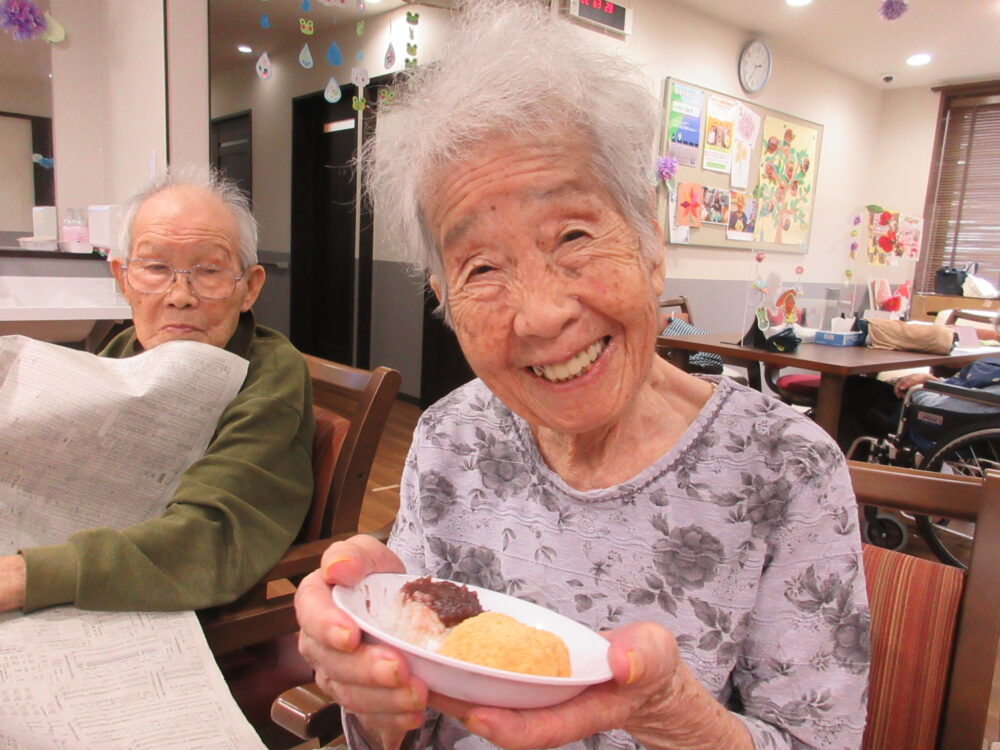 島田市グループホーム_おやつ作り