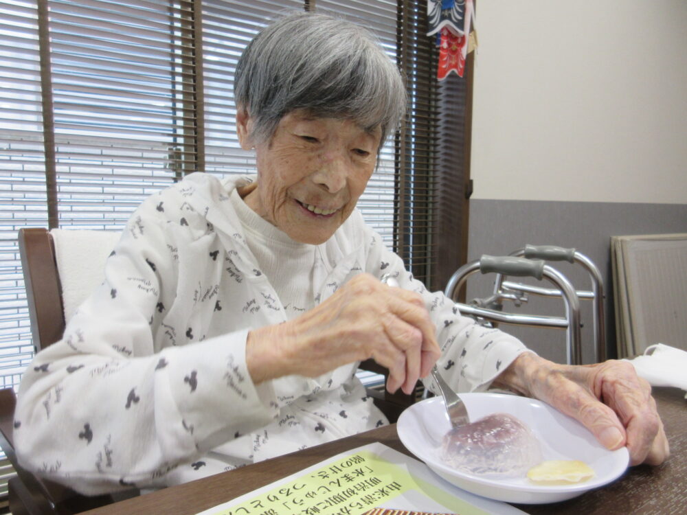 島田市グループホーム_水まんじゅう作り