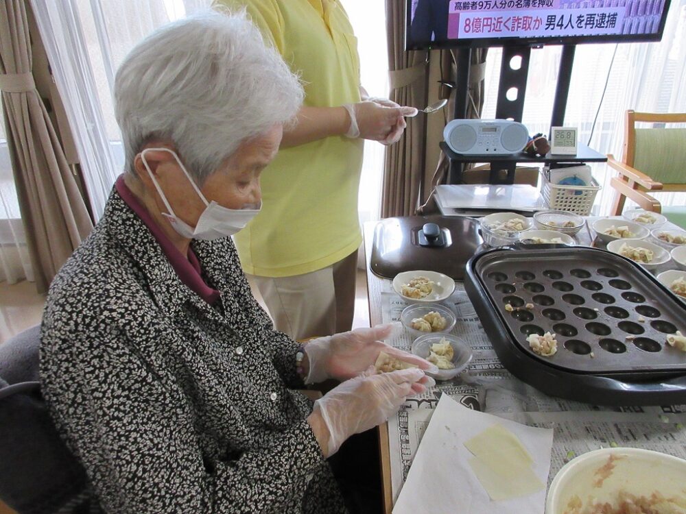 沼津市グループホーム_食事作りレク