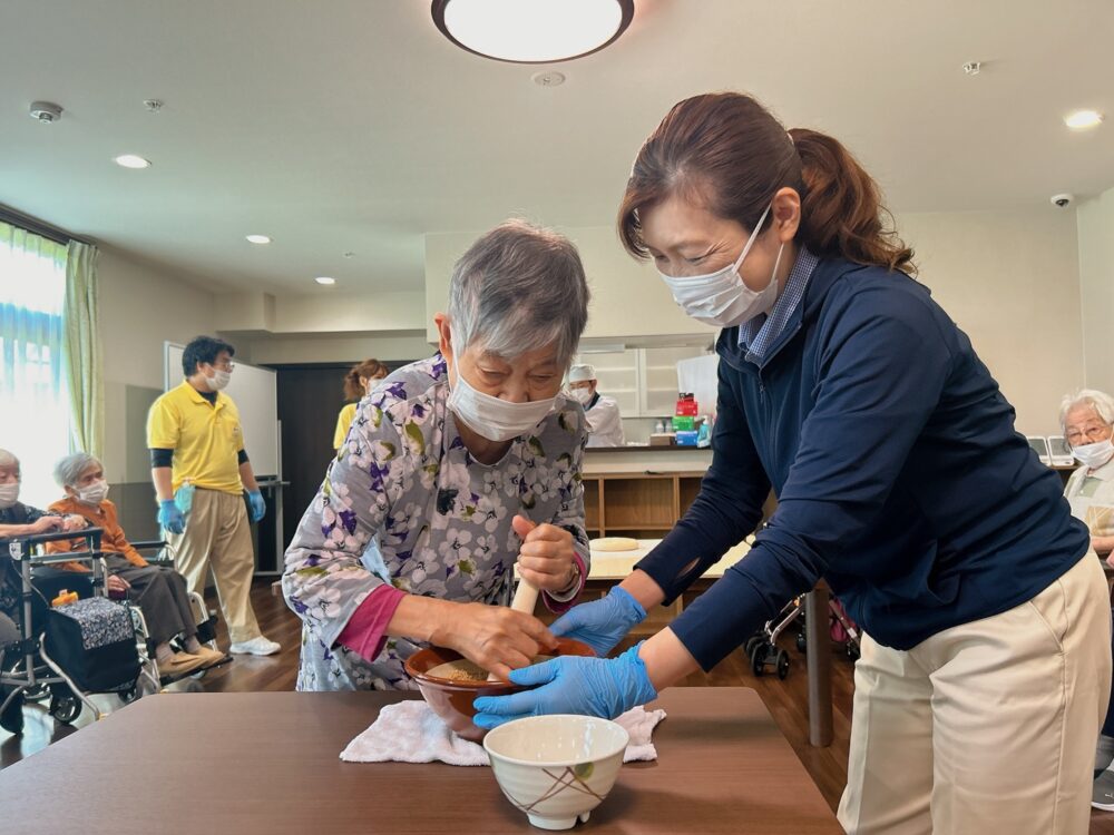 藤枝市グループホーム_初そば打ち実演