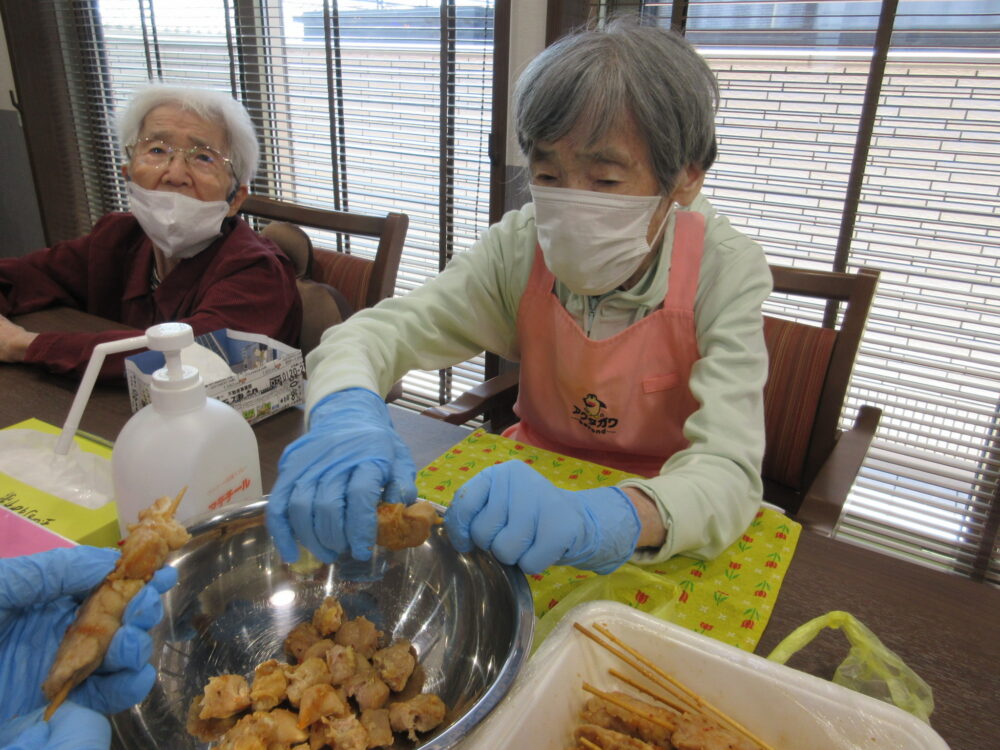 島田市グループホーム_焼き鳥納涼祭