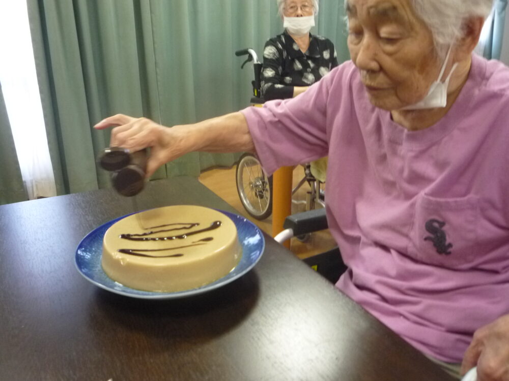 静岡市清水区グループホーム_カフェモカゼリー作り