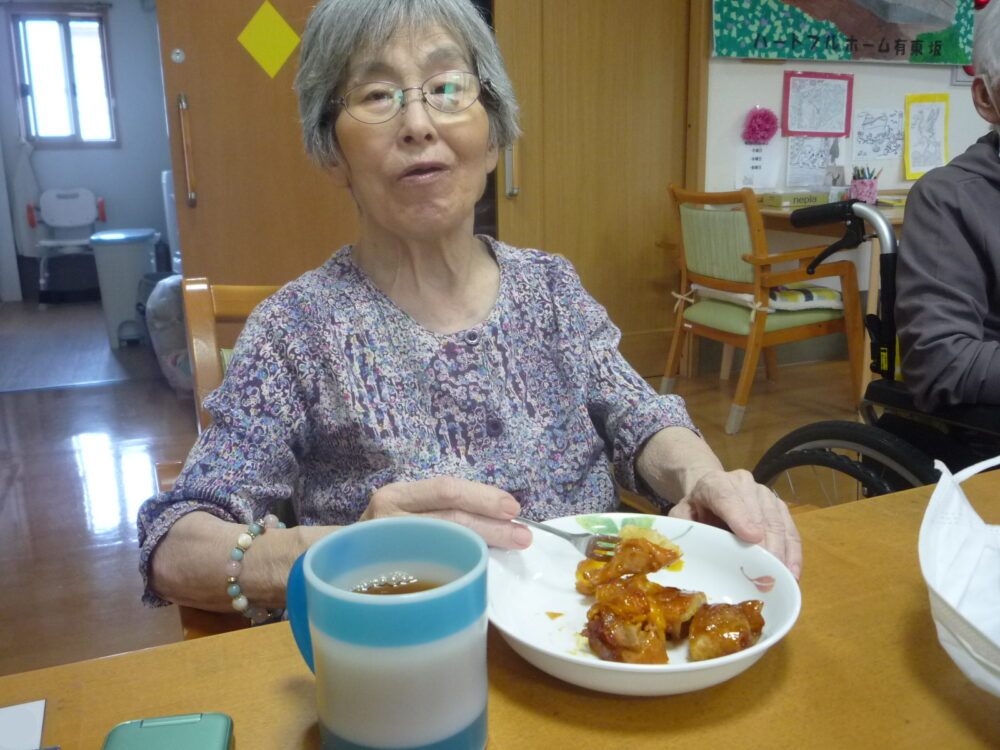 静岡市清水区グループホーム_フィリピンのおやつを作ろう