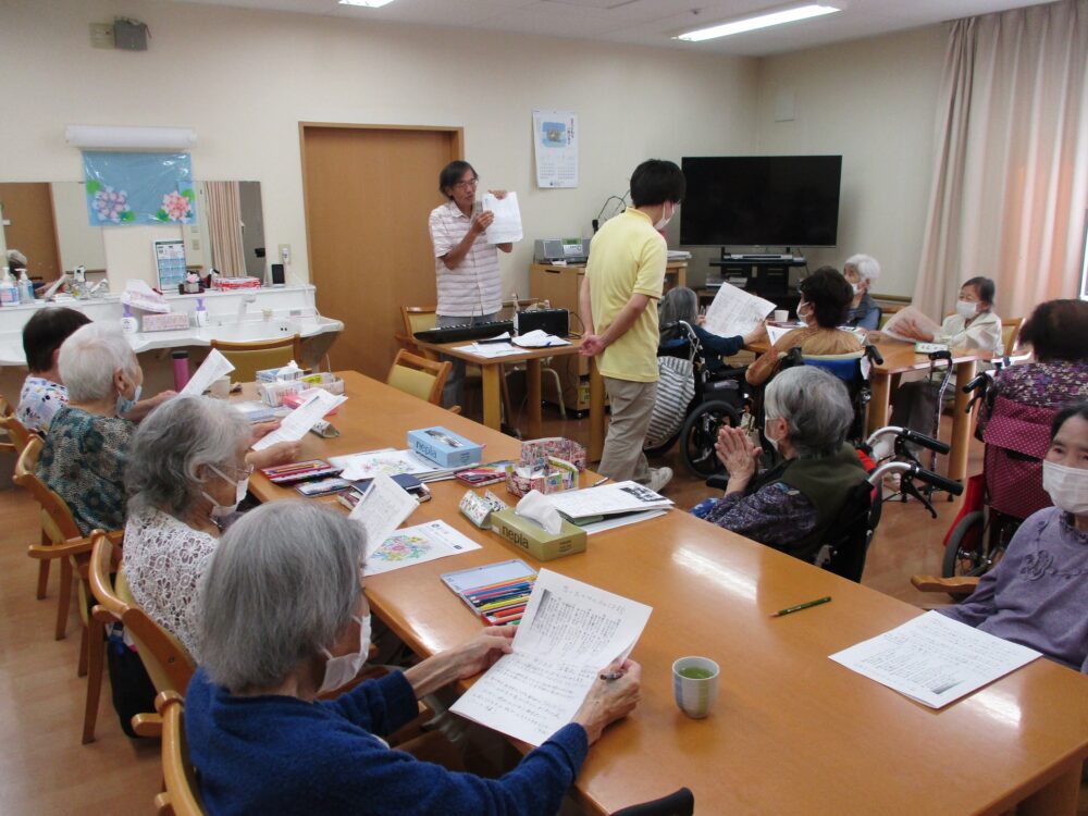 静岡市葵区グループホーム_音楽療法を行いました