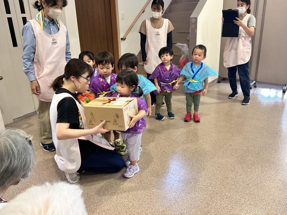 静岡市駿河区グループホーム_敬老の日のお祝い