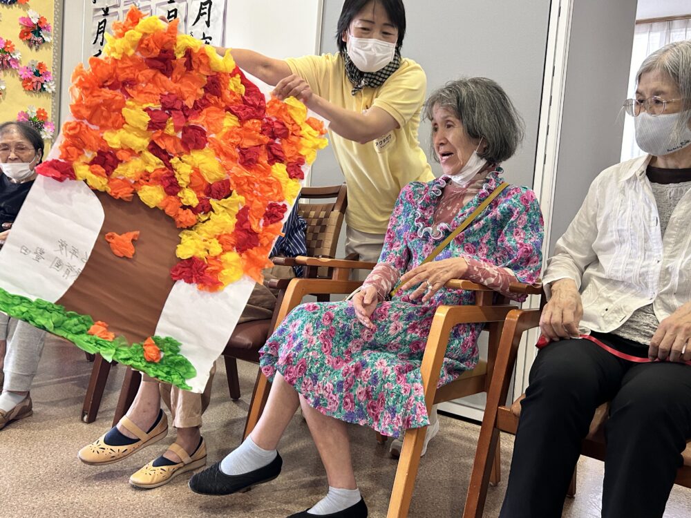 静岡市駿河区グループホーム_敬老の日のお祝い