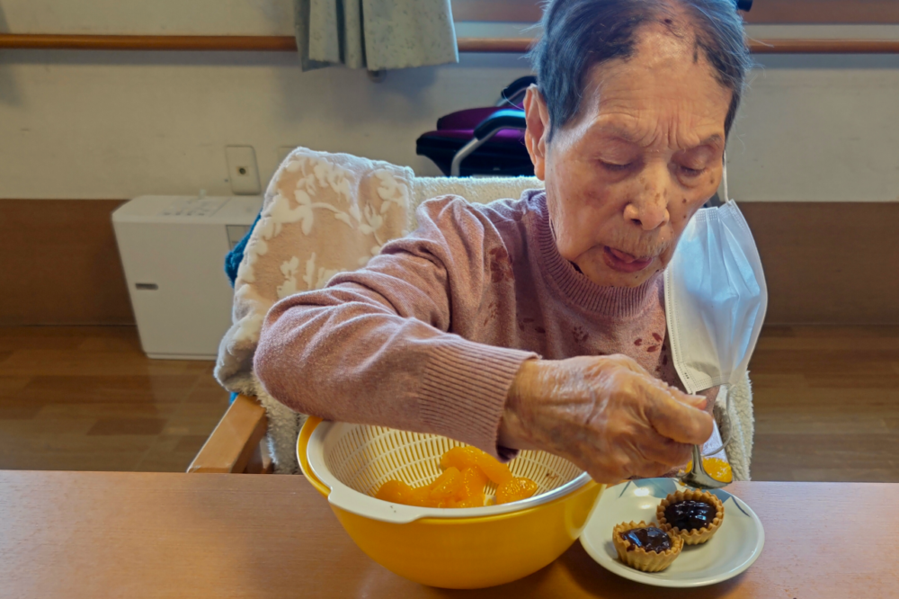 静岡市清水区グループホーム_お誕生会バレンタイン