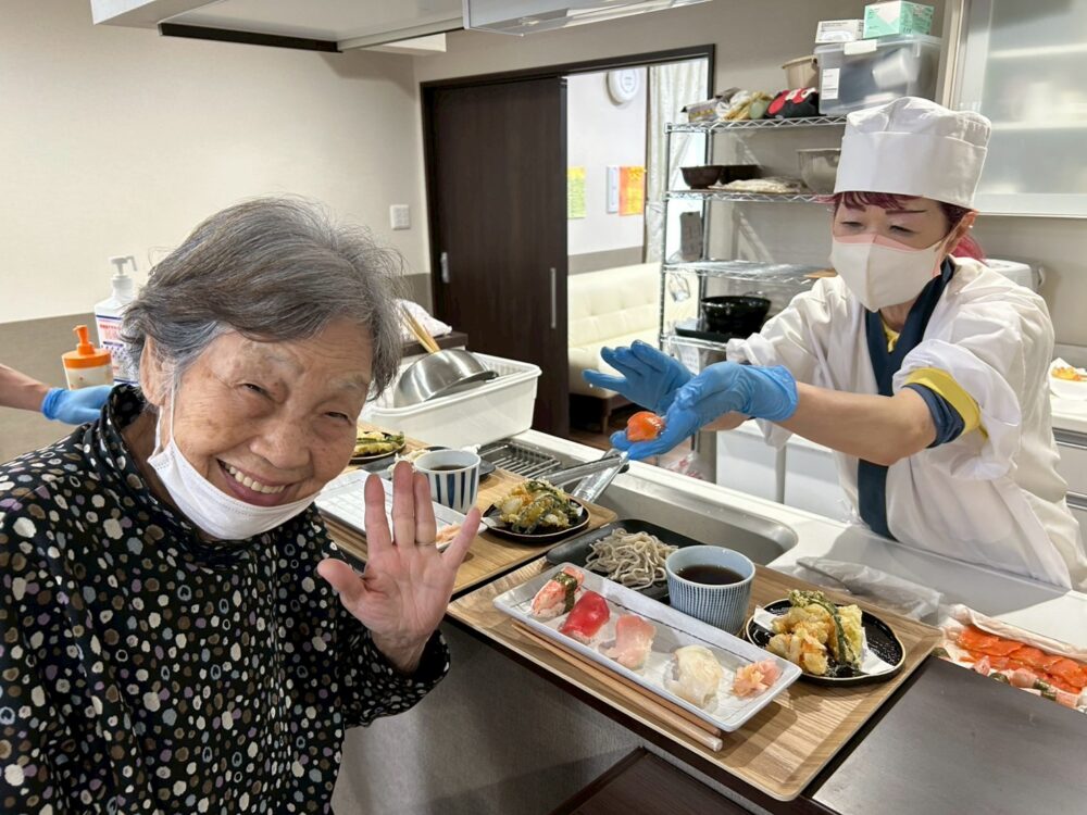 藤枝市グループホーム_寿司御膳イベント