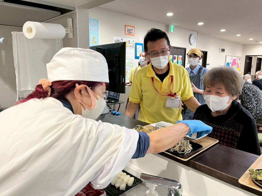 藤枝市グループホーム_寿司御膳イベント