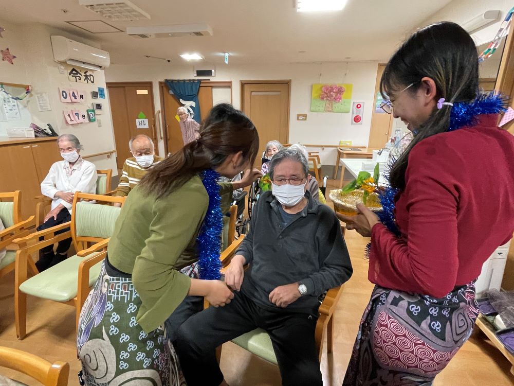 静岡市清水区グループホーム_Myanmar水まつり