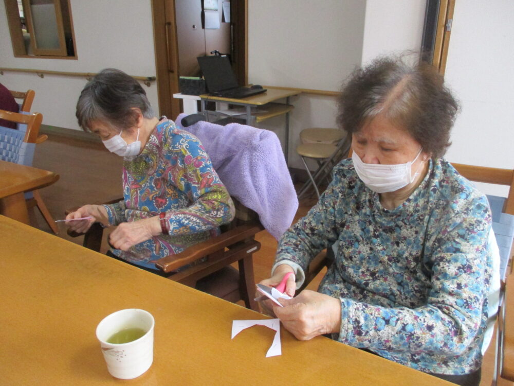静岡市駿河区グループホーム_お花見レクリエーション