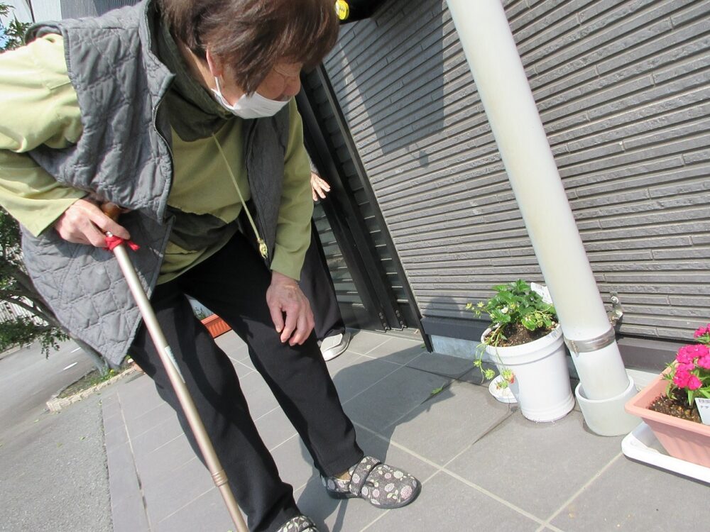沼津市グループホーム_3月の園芸活動