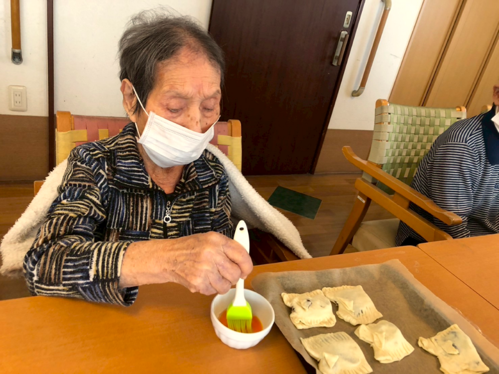 静岡市清水区グループホーム_おやつ作り