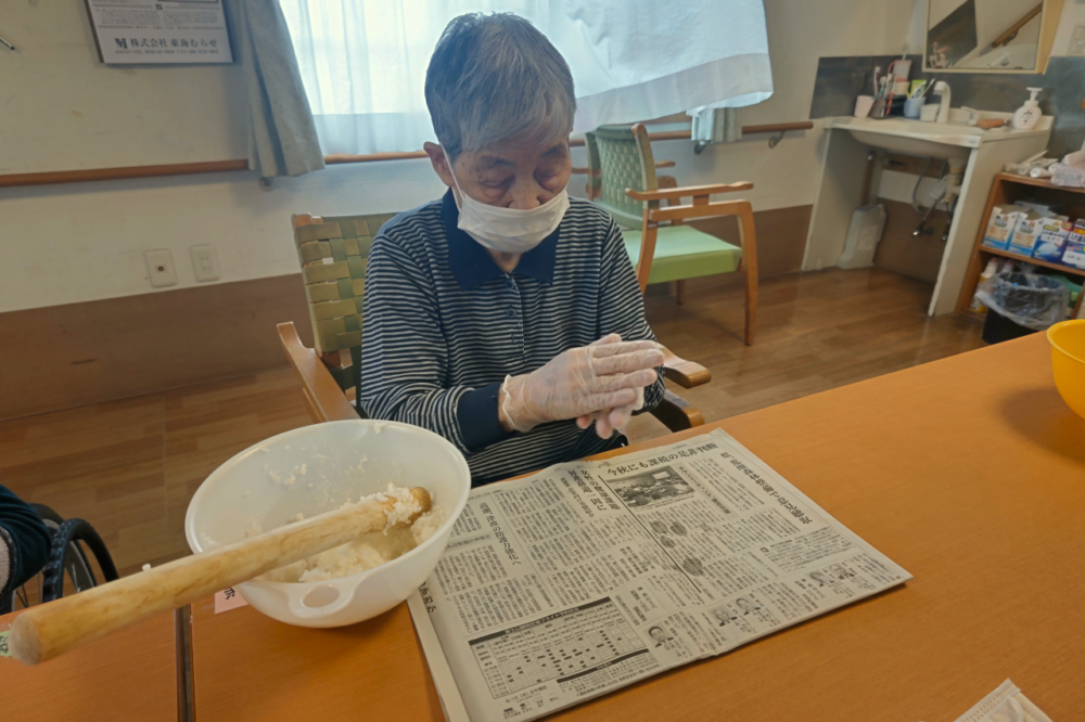 静岡市清水区グループホーム_おやつ作り
