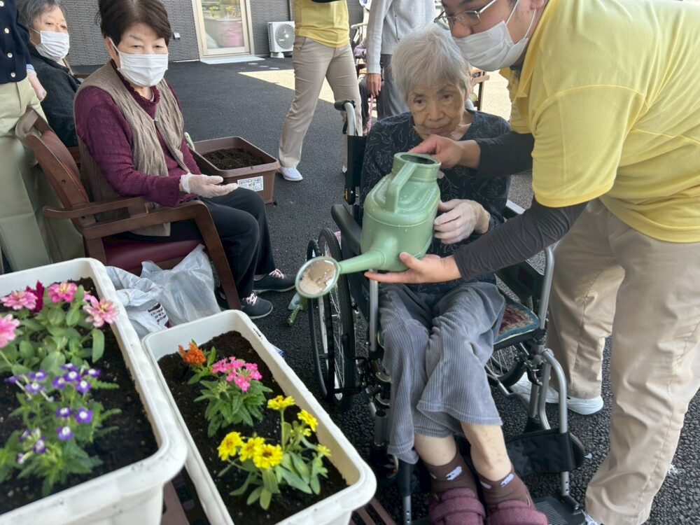 藤枝市グループホーム_青空農園始動