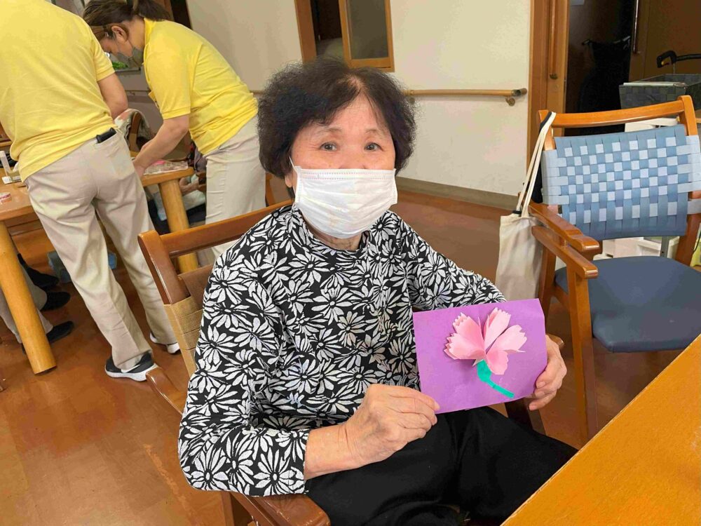 八幡小規模多機能 カーネーションに想いを添えて