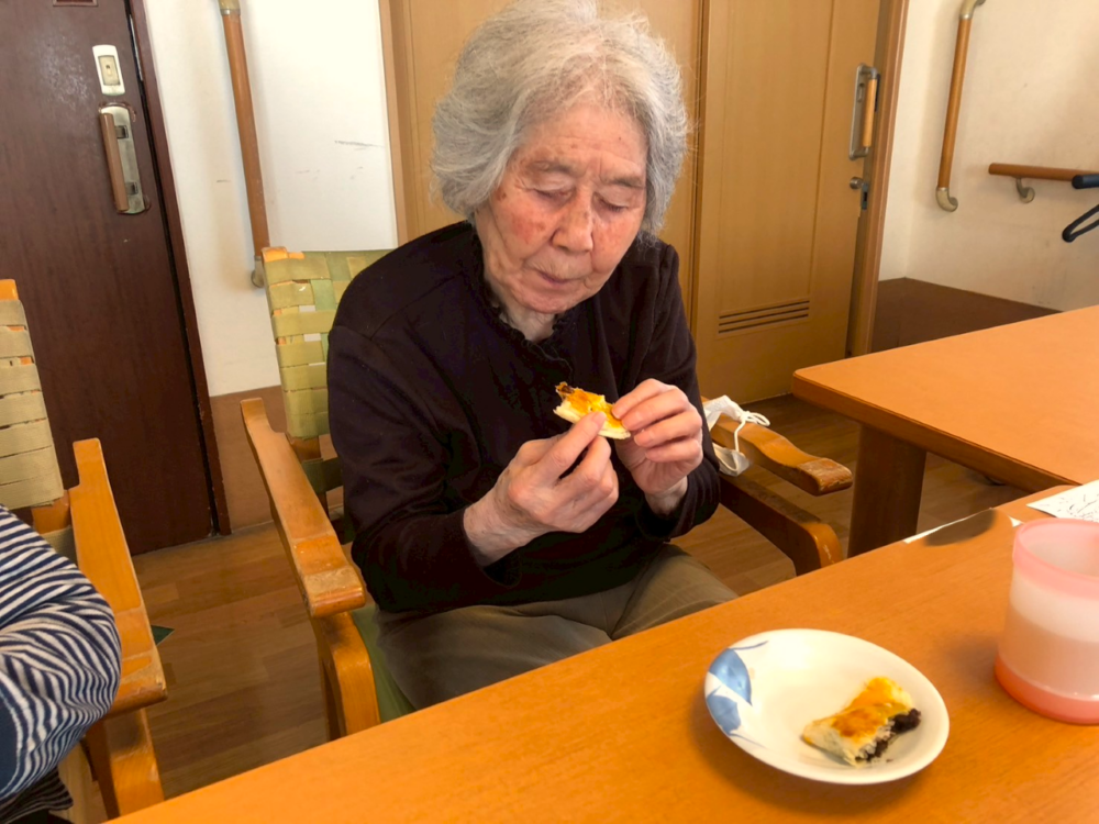 静岡市清水区グループホーム_おやつ作り