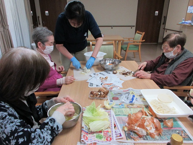 沼津市グループホーム_食事レクのご紹介