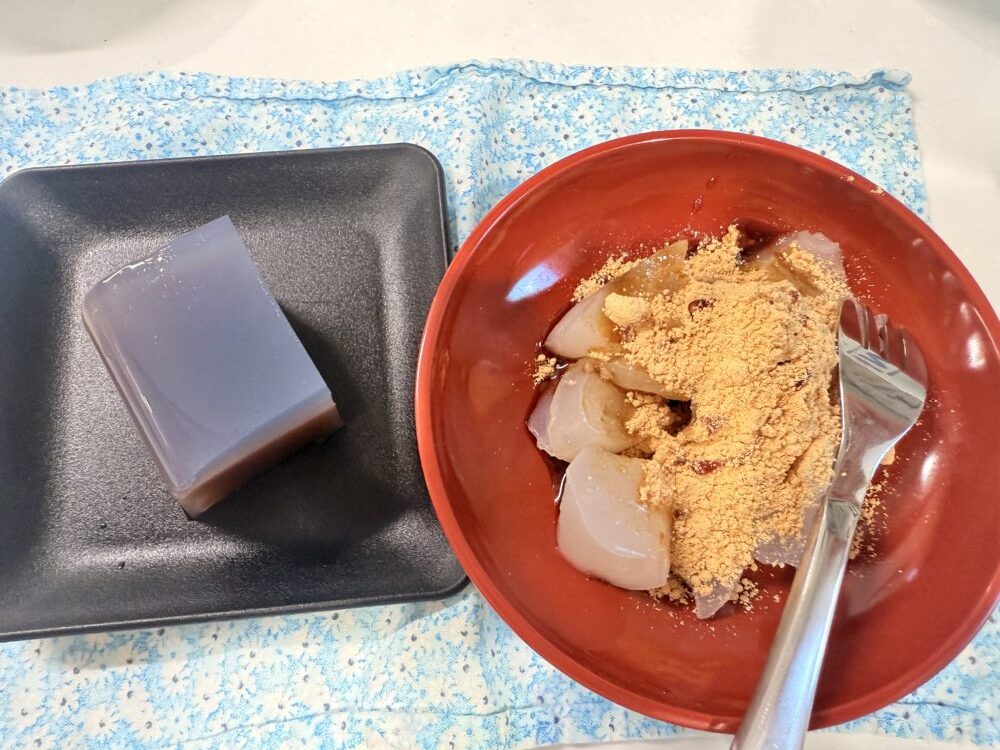島田東グループホーム ひんやり和スイーツで涼を楽しもう!