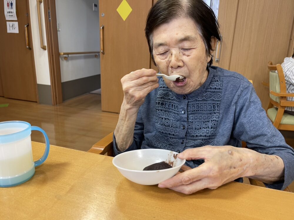 静岡市清水区グループホーム_おはぎ作り