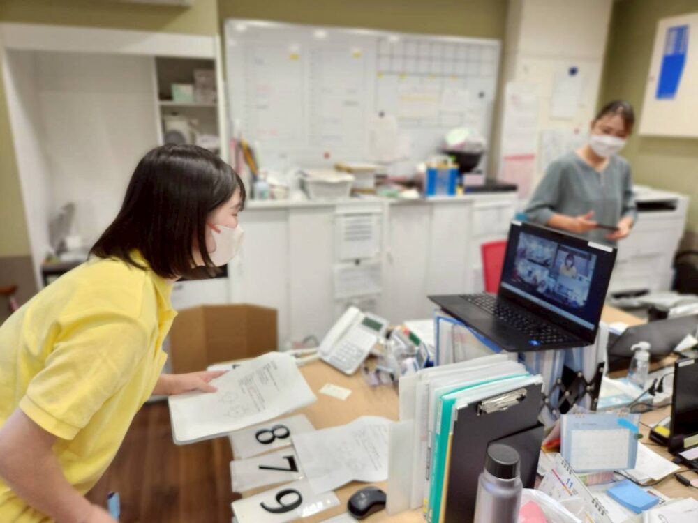 藤枝市グループホーム_秋のプチスポーツ大会かぼちゃプリンで元気に