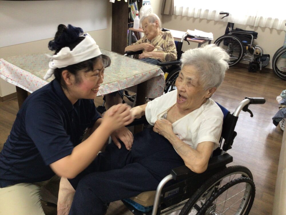 富士市グループホーム_食と踊りでつながるミャンマー交流