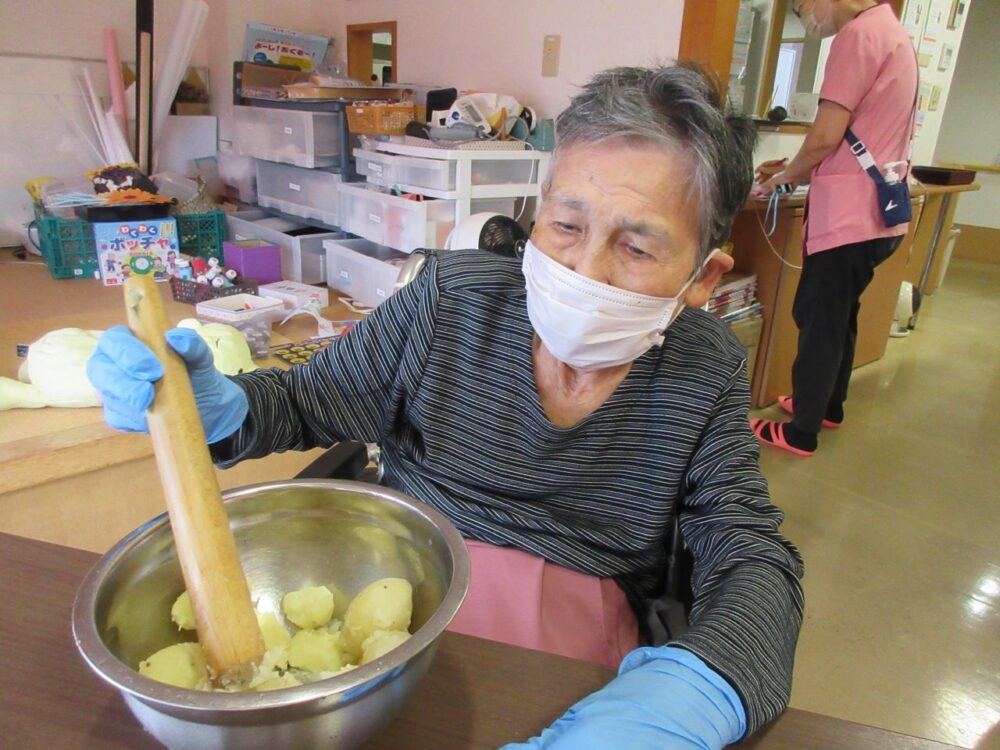 静岡市駿河区グループホーム_ハロウィンレク