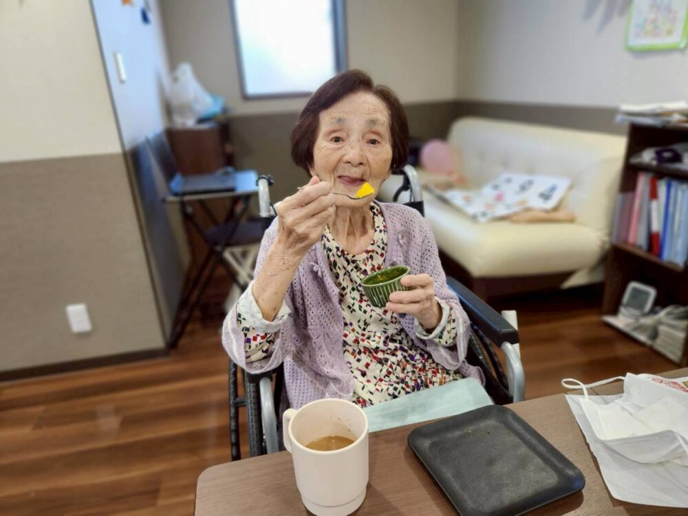 藤枝市グループホーム_秋のプチスポーツ大会かぼちゃプリンで元気に