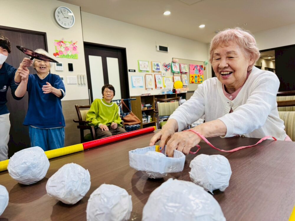 藤枝市グループホーム_秋のプチスポーツ大会かぼちゃプリンで元気に