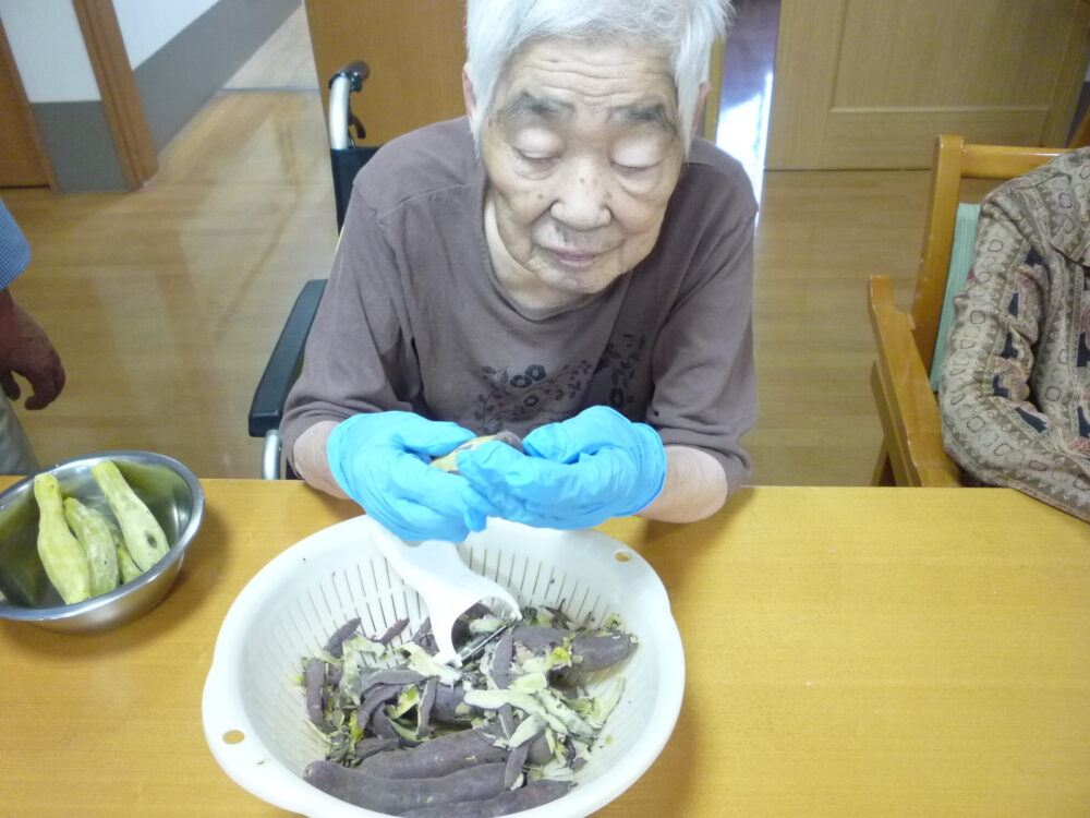 静岡市清水区グループホーム_芸術の秋と食欲の秋