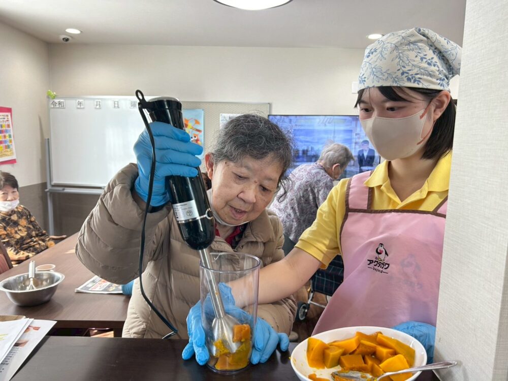 藤枝市グループホーム_秋のプチスポーツ大会かぼちゃプリンで元気に