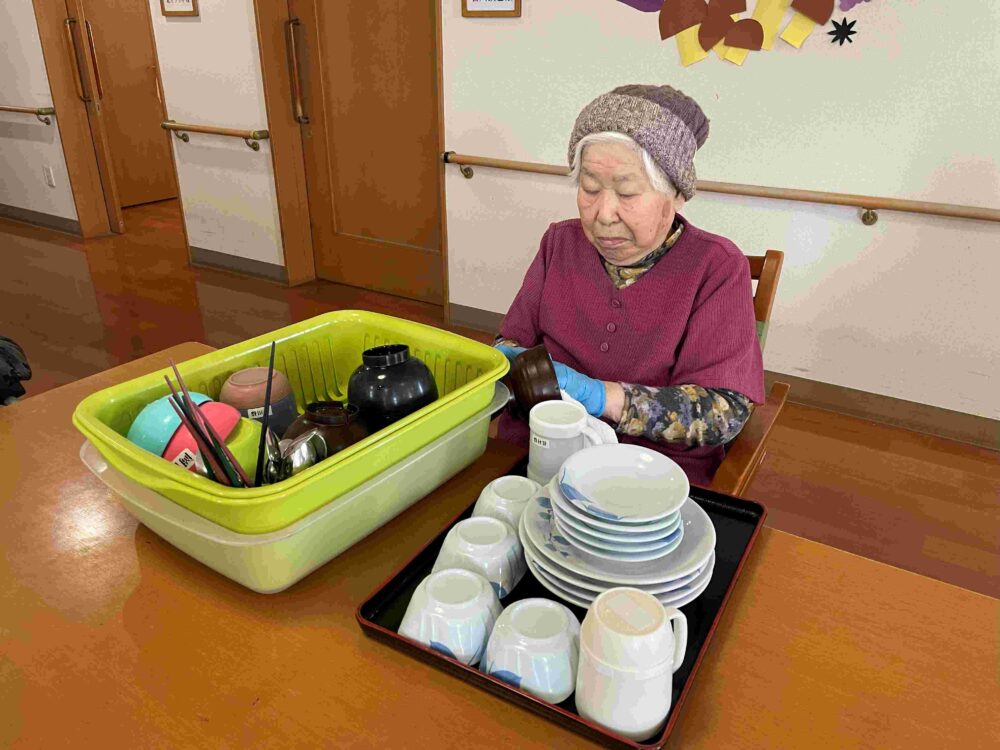 静岡市駿河区グループホーム_秋の穏やかな日常