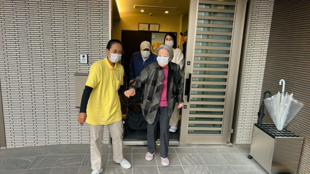 藤枝市グループホーム_消防職員と連携した避難訓練の実施