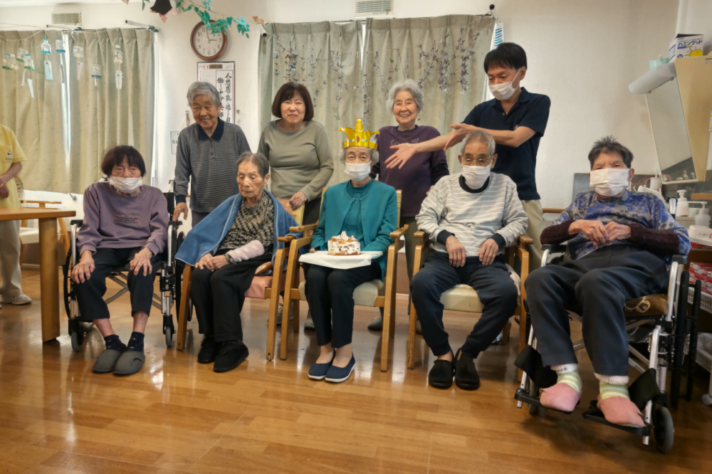 御門台グループホーム　おはぎ作り＆お誕生会