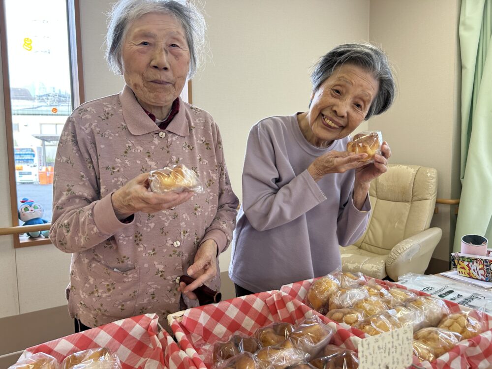 厚原グループホーム パン販売