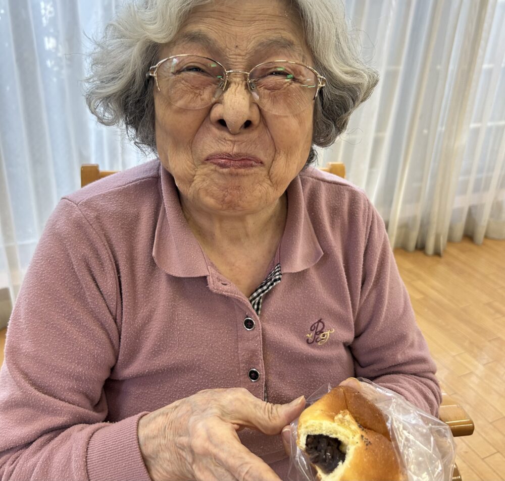 富士市グループホーム_パン販売