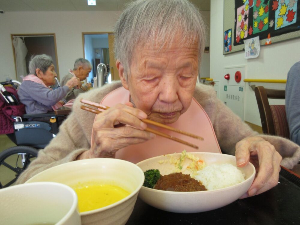 静岡市老人ホーム_秋のボッチャ大会