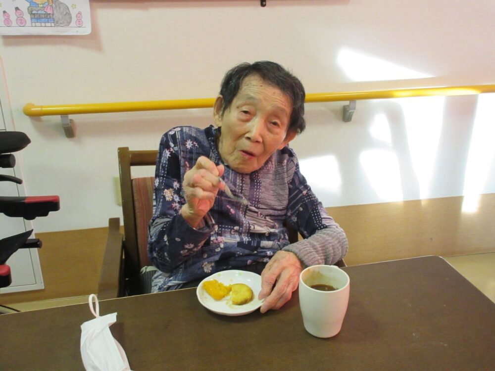 静岡市老人ホーム_秋のボッチャ大会