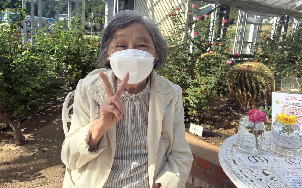 島田市グループホーム_ばらの丘公園へ行こう