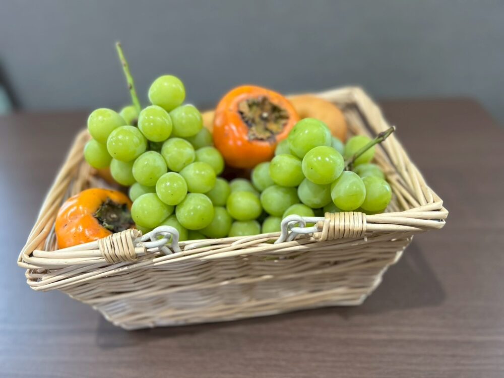 藤枝青葉町グループホーム　秋のフルーツを召し上がれ