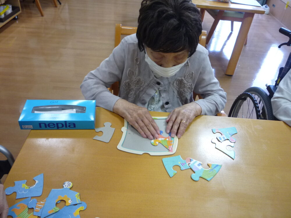 静岡市清水区グループホーム_日常での手と頭の体操