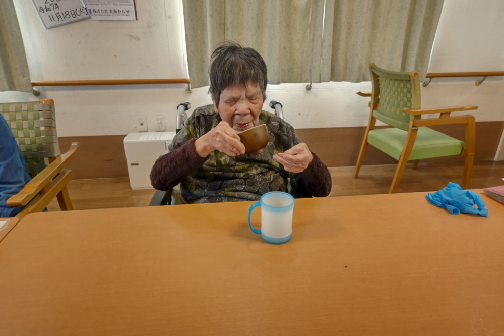 静岡市清水区グループホーム_おはぎ作り＆お誕生会