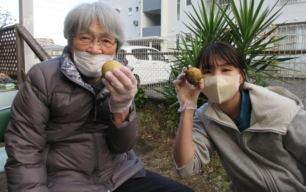 城北グループホーム   園芸クラブ　2025.12