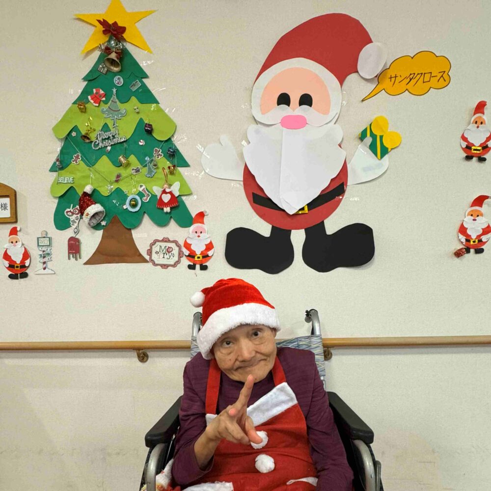 八幡グループホーム 　クリスマスをみんなで満喫