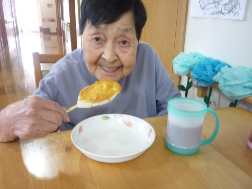 有東坂グループホーム 懐かしい?初めて?五平餅作りレク