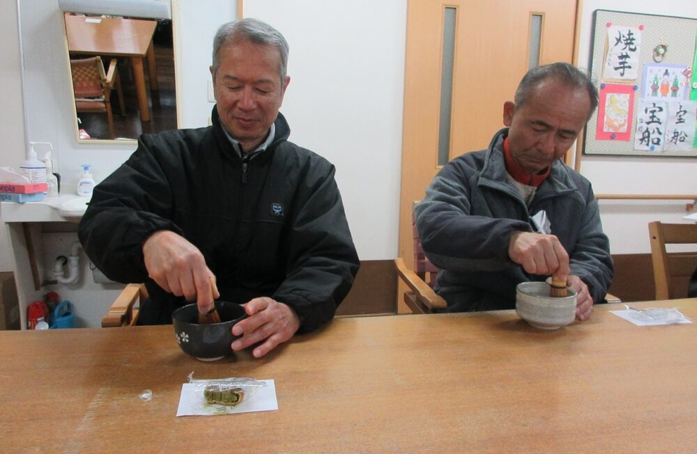 静岡市葵区老人ホーム_新年のお茶会2026